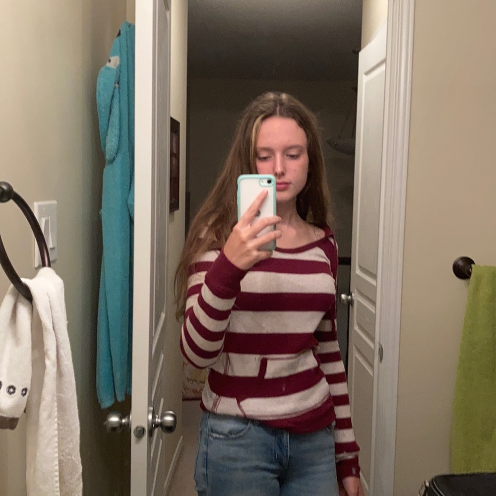 Hooded top or light sweater